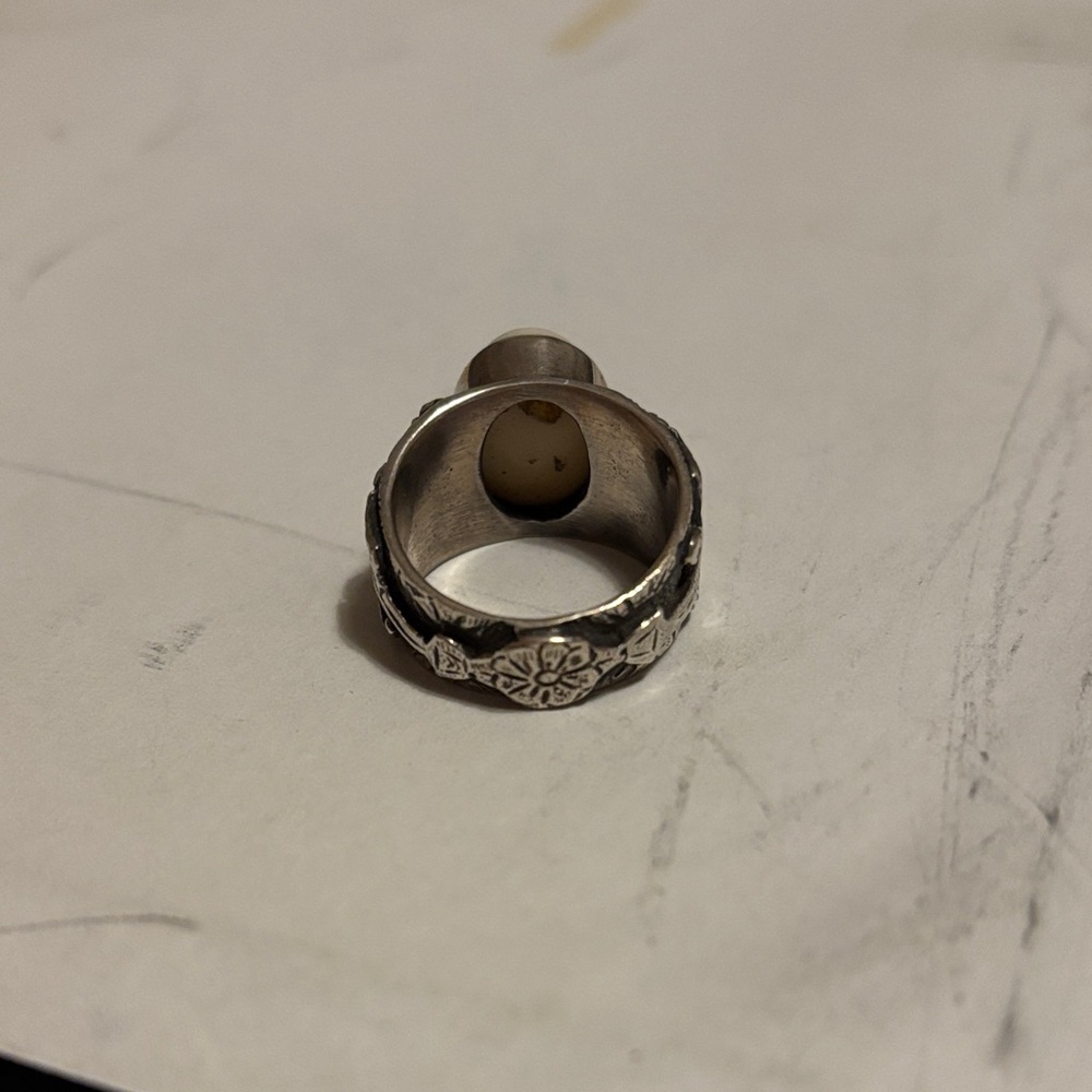 ‼️PENDING Silpada Sterling Silver White Stone Statement Ring Elegant Floral Band - Picture 3 of 3